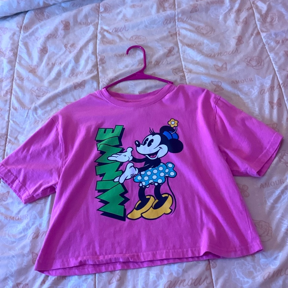 Pink Minnie Mouse tee